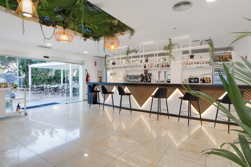 Hotel Daniya Denia — Restaurant & bars in Denia, Valencian Community