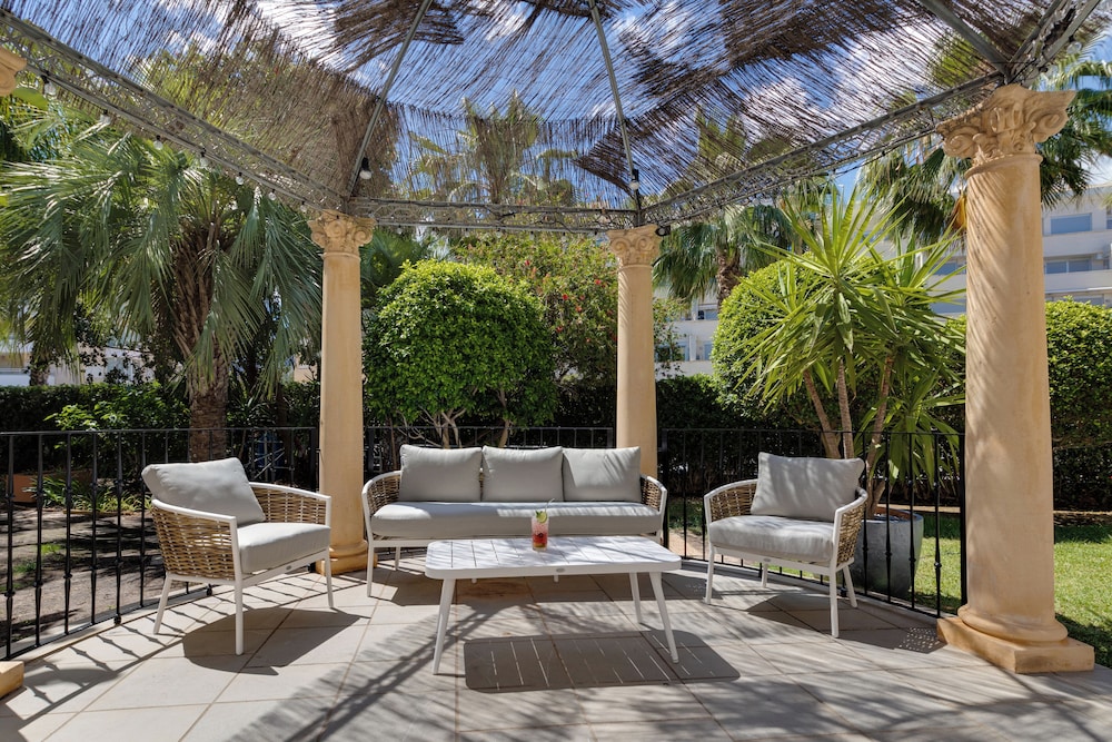 Hotel Daniya Denia — Restaurant & bars in Denia, Valencian Community