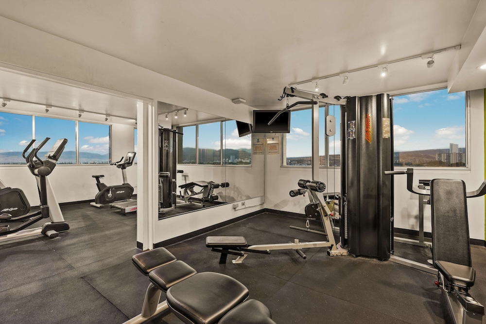 Best Western The Plaza Hotel Honolulu Airport - Free Breakfast — Sports & recreation in Honolulu, Hawaii