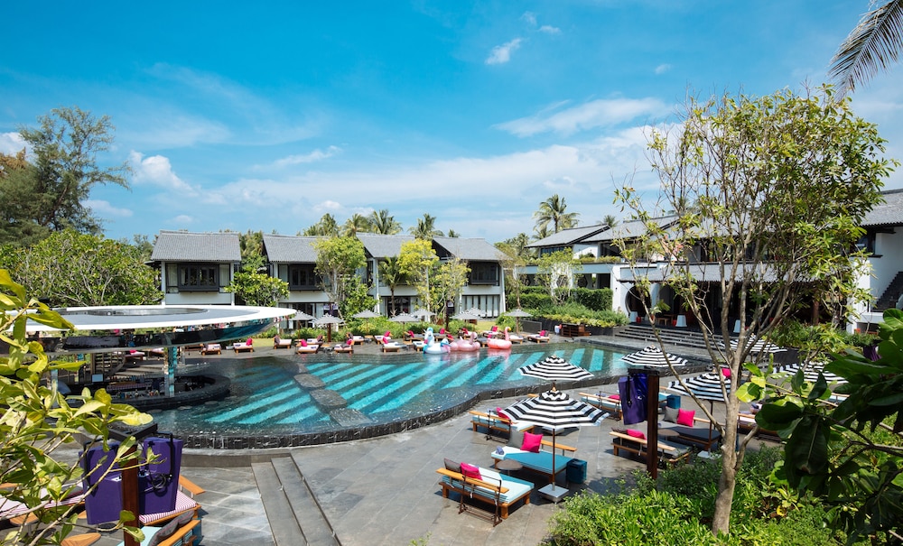 Baba Beach Club Phuket Natai Luxury Pool Villa Hotel by Sri panwa — Swimming pool in Khok Klo, Phang Nga