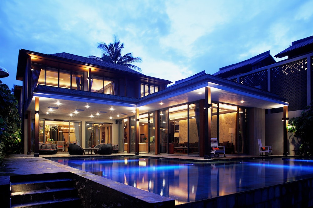 Baba Beach Club Phuket Natai Luxury Pool Villa Hotel by Sri panwa — Hotel building in Khok Klo, Phang Nga