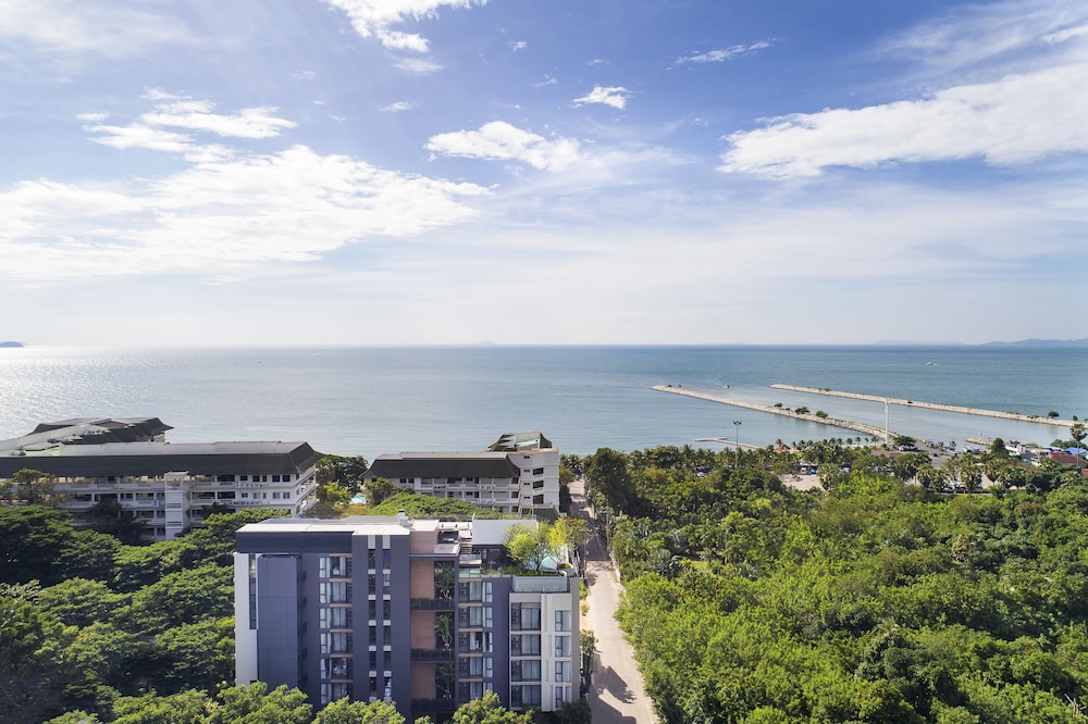 Seaphere Pattaya Hotel — Attractions in the area in Sattahip, Chonburi