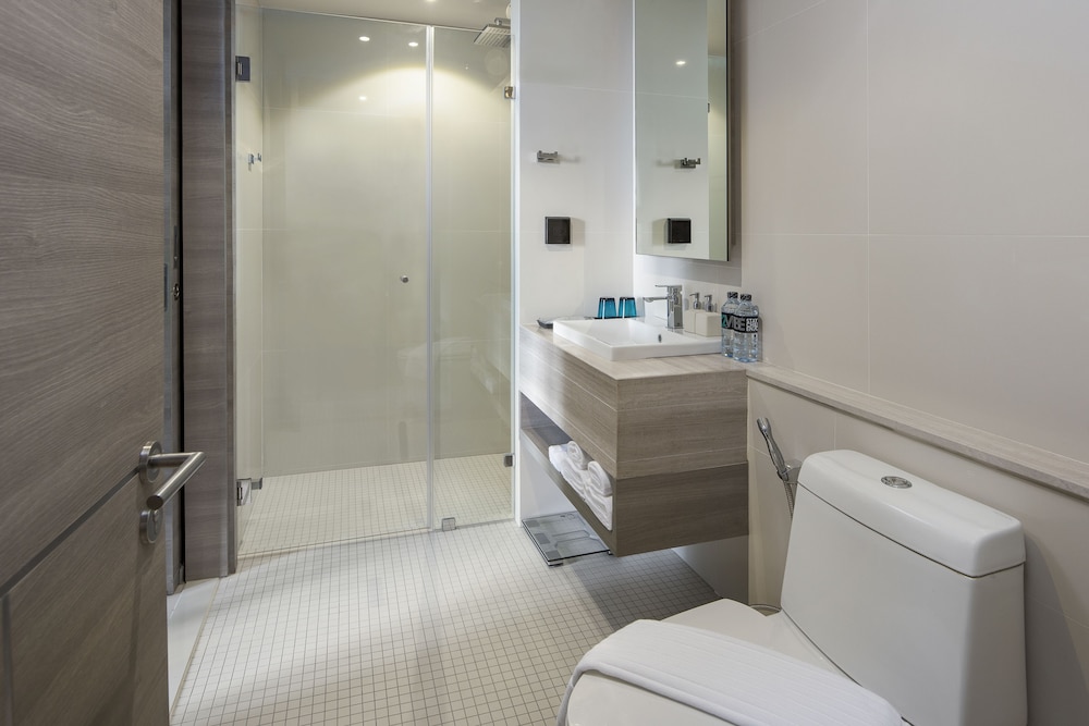Seaphere Pattaya Hotel — Hotel rooms in Sattahip, Chonburi