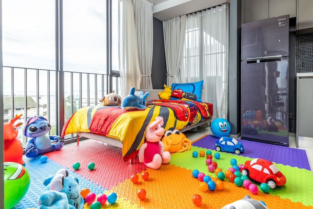 Seaphere Pattaya Hotel — Hotel rooms in Sattahip, Chonburi