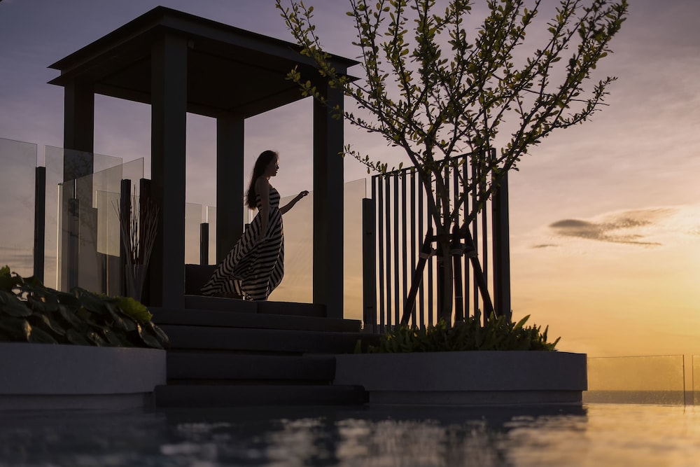 Seaphere Pattaya Hotel — Swimming pool in Sattahip, Chonburi