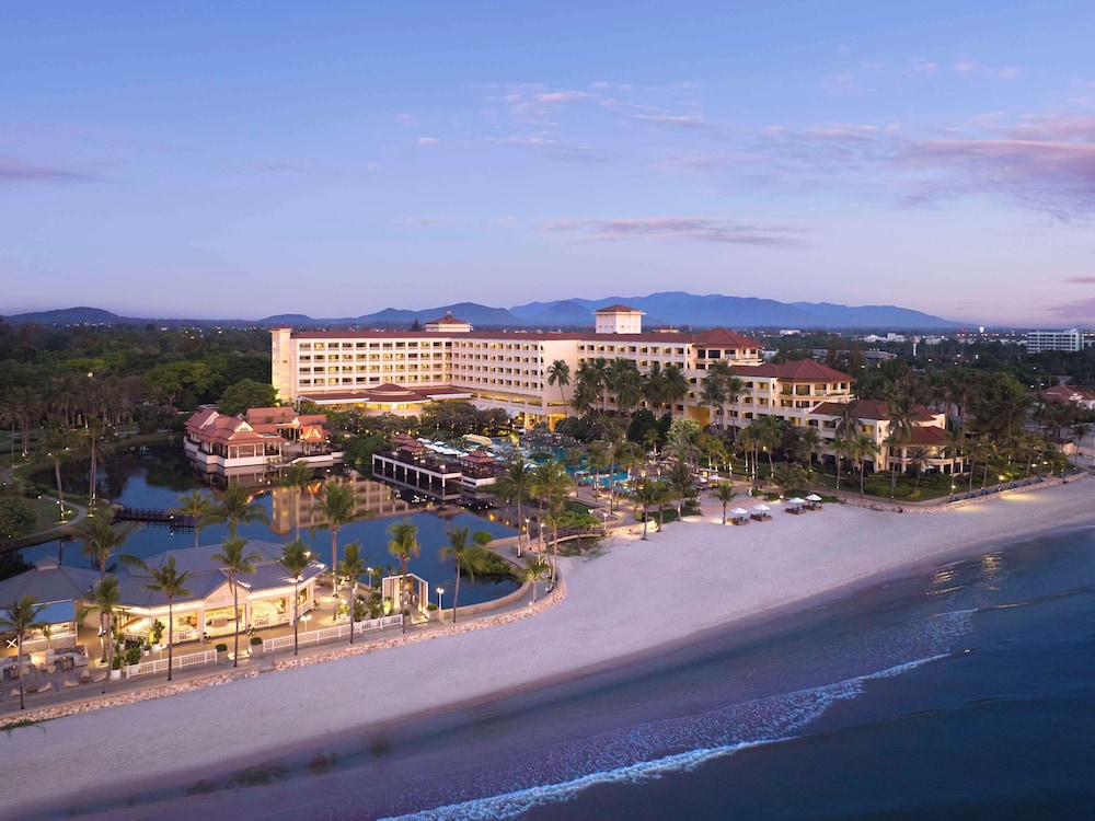 Dusit Thani Hua Hin — Main photo in Cha Am, Phetchaburi