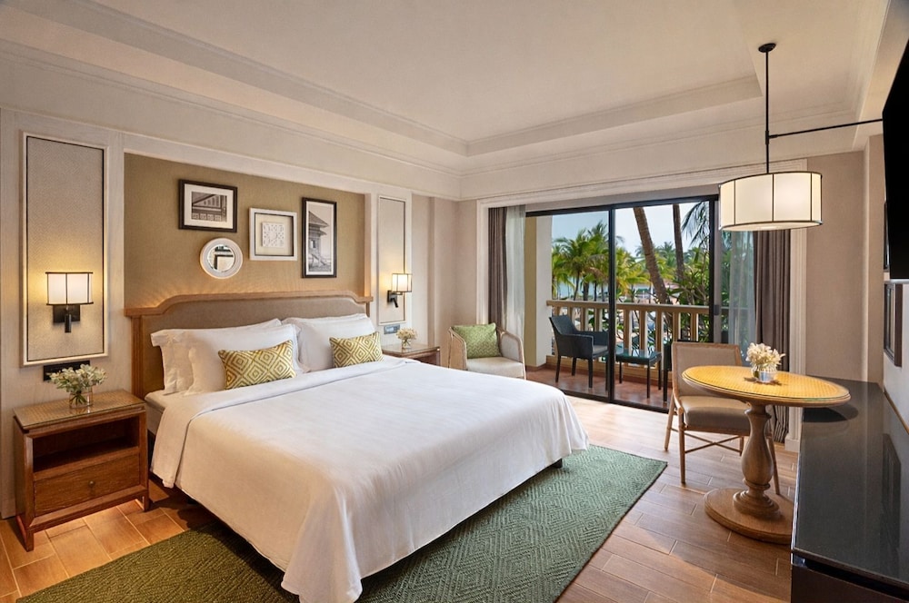 Dusit Thani Hua Hin — Hotel rooms in Cha Am, Phetchaburi