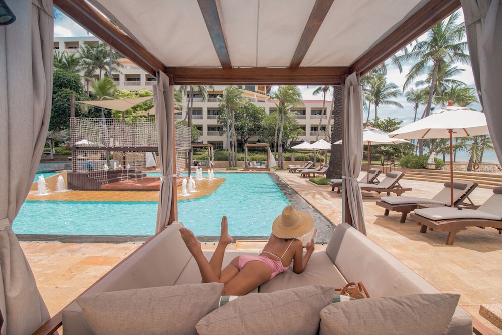 Dusit Thani Hua Hin — Swimming pool in Cha Am, Phetchaburi