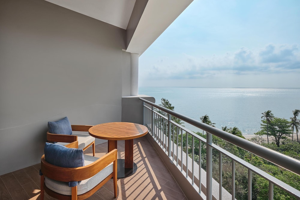 Hilton Hua Hin Resort & Spa — Hotel rooms in Hua Hin, Prachuap Khiri Khan