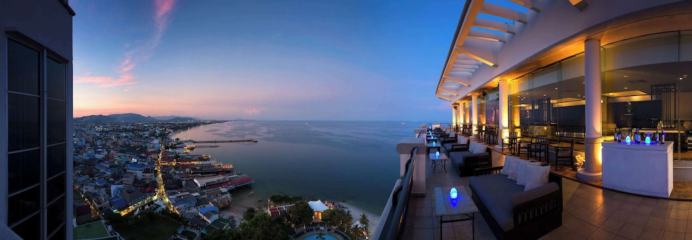 Hilton Hua Hin Resort & Spa — Hotel rooms in Hua Hin, Prachuap Khiri Khan