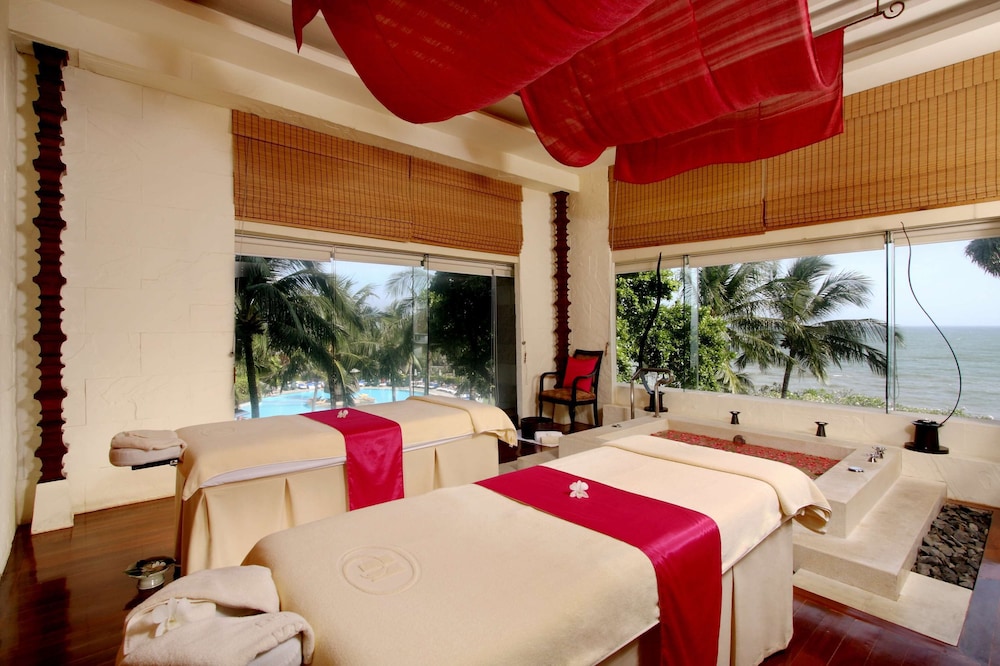 Hilton Hua Hin Resort & Spa — Beach in Hua Hin, Prachuap Khiri Khan