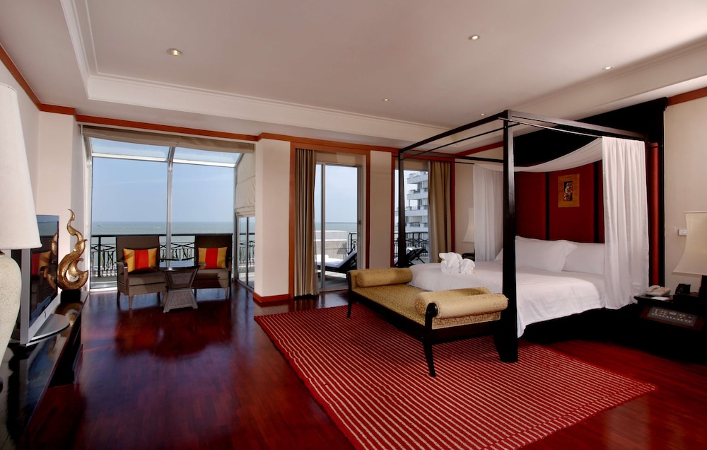 Hilton Hua Hin Resort & Spa — Hotel rooms in Hua Hin, Prachuap Khiri Khan