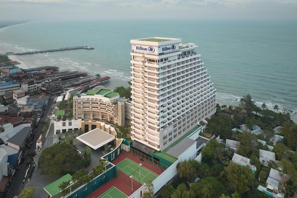 Hilton Hua Hin Resort & Spa — Hotel building in Hua Hin, Prachuap Khiri Khan