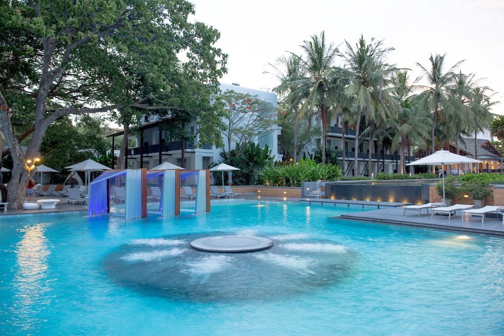 Veranda Resort & Villas Hua Hin - Cha Am — Swimming pool in Cha Am, Phetchaburi