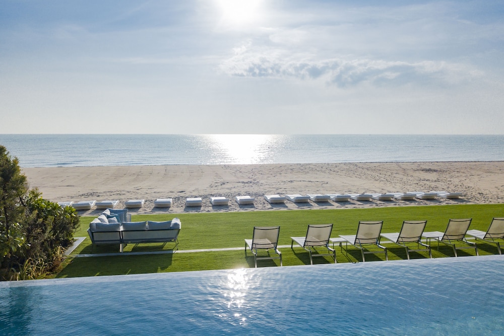 Veranda Resort & Villas Hua Hin - Cha Am — Swimming pool in Cha Am, Phetchaburi
