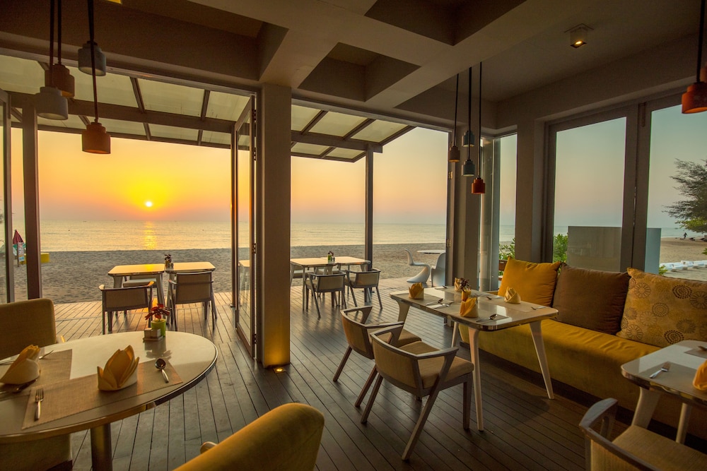 Veranda Resort & Villas Hua Hin - Cha Am — Restaurant & bars in Cha Am, Phetchaburi