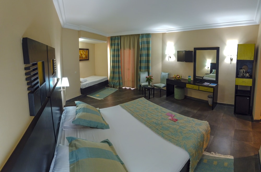 Hotel Fiesta Beach Djerba — Hotel rooms in Midoun, Medenine