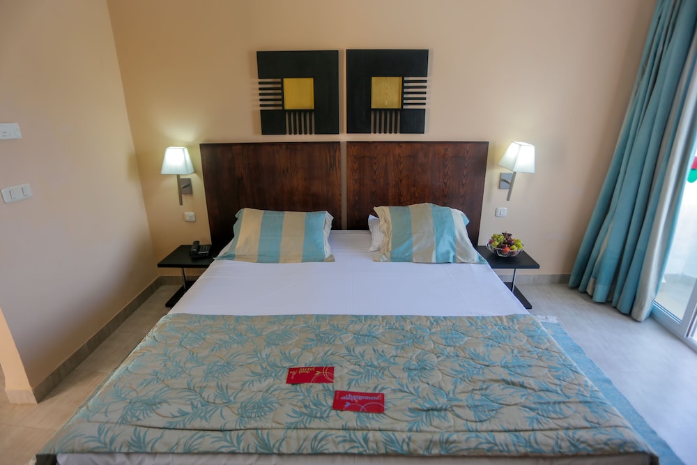 Hotel Fiesta Beach Djerba — Hotel rooms in Midoun, Medenine