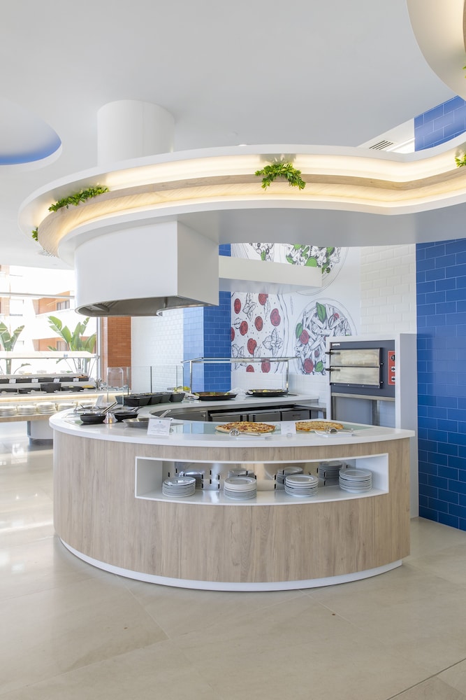 Hotel BCL Levante Club & Spa - Adults only — Restaurant in Benidorm, Valencian Community
