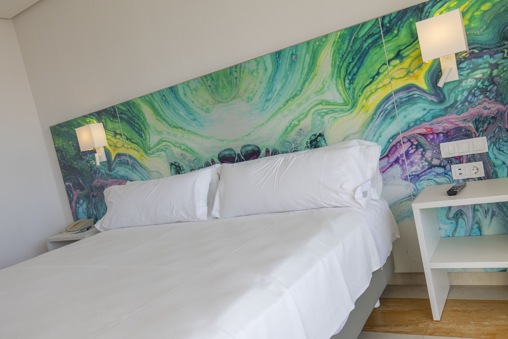 Hotel BCL Levante Club & Spa - Adults only — Rooms in Benidorm, Valencian Community