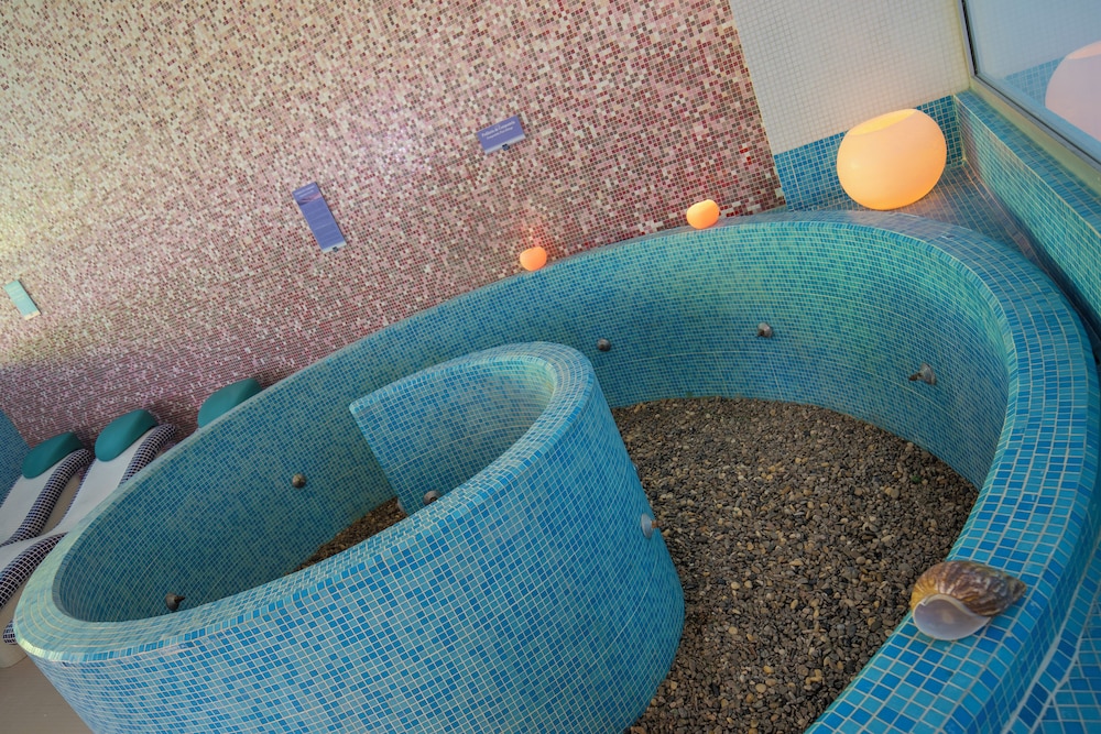 Hotel BCL Levante Club & Spa - Adults only — Facilities in Benidorm, Valencian Community