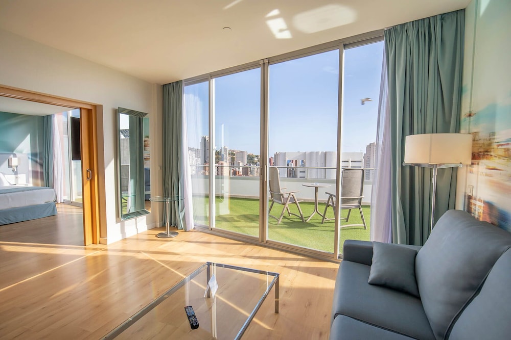 Hotel BCL Levante Club & Spa - Adults only — Rooms in Benidorm, Valencian Community
