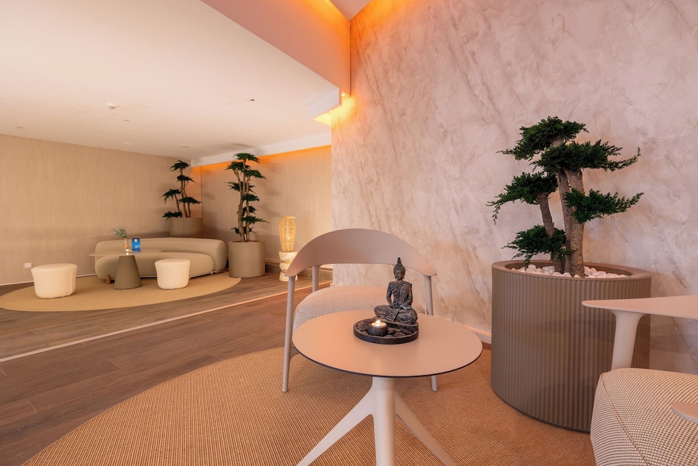 Hotel BCL Levante Club & Spa - Adults only — Facilities in Benidorm, Valencian Community