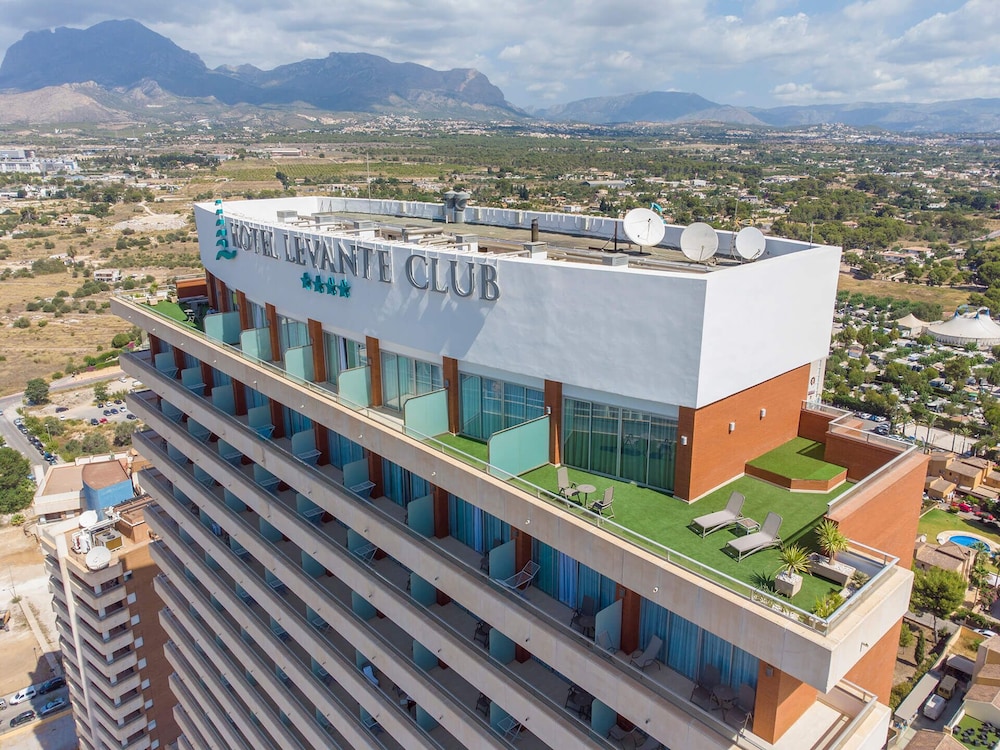 Hotel BCL Levante Club & Spa - Adults only — Rooms in Benidorm, Valencian Community