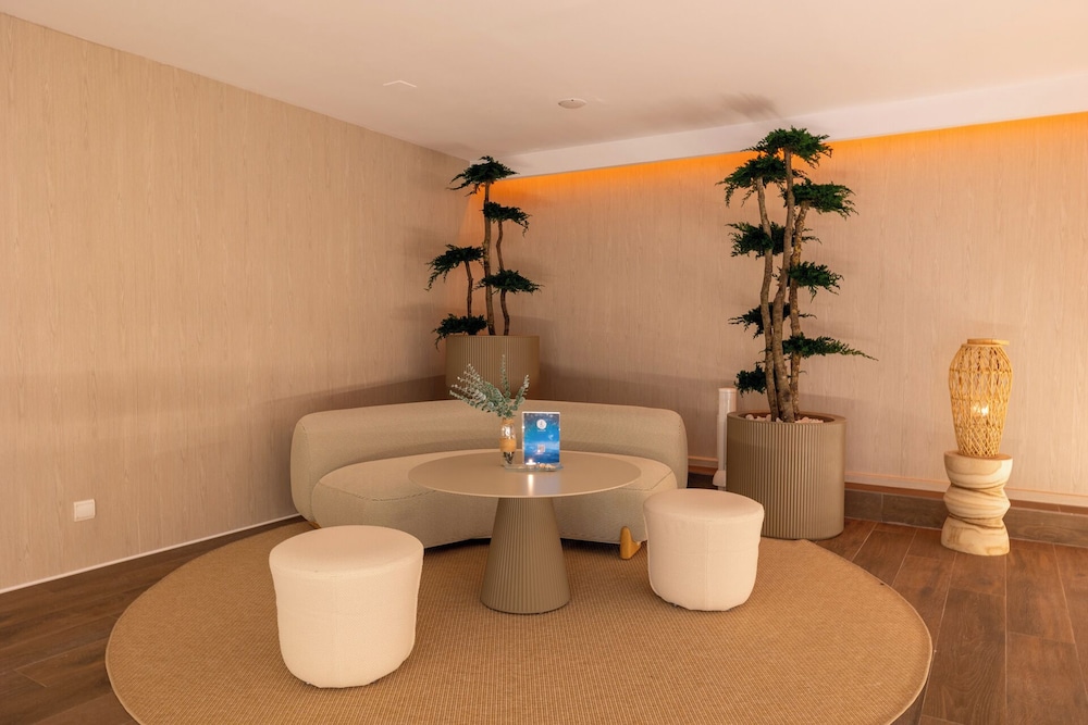 Hotel BCL Levante Club & Spa - Adults only — Facilities in Benidorm, Valencian Community