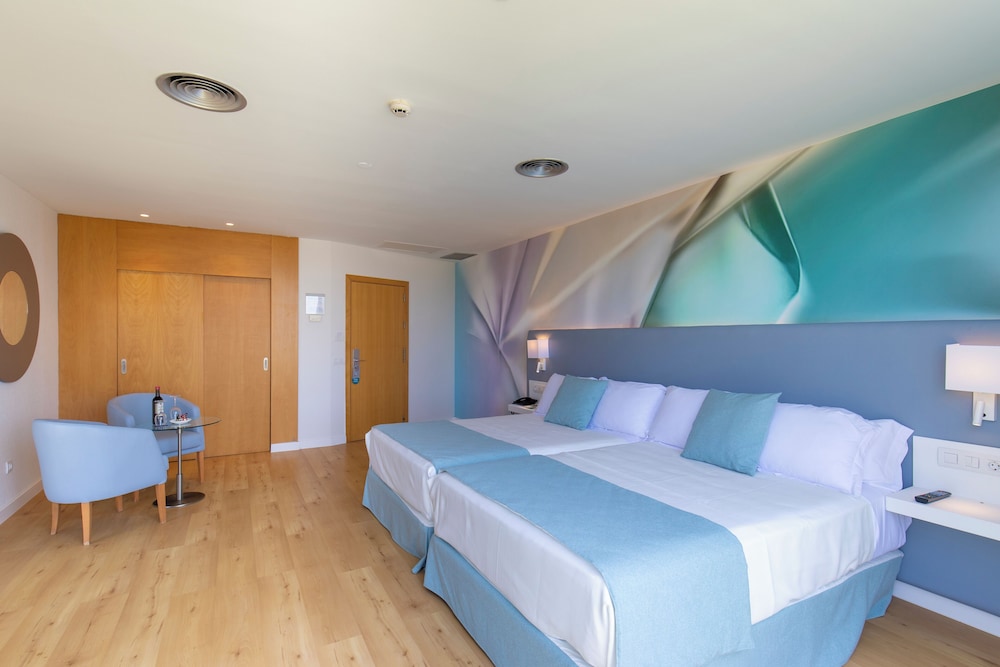Hotel BCL Levante Club & Spa - Adults only — Rooms in Benidorm, Valencian Community