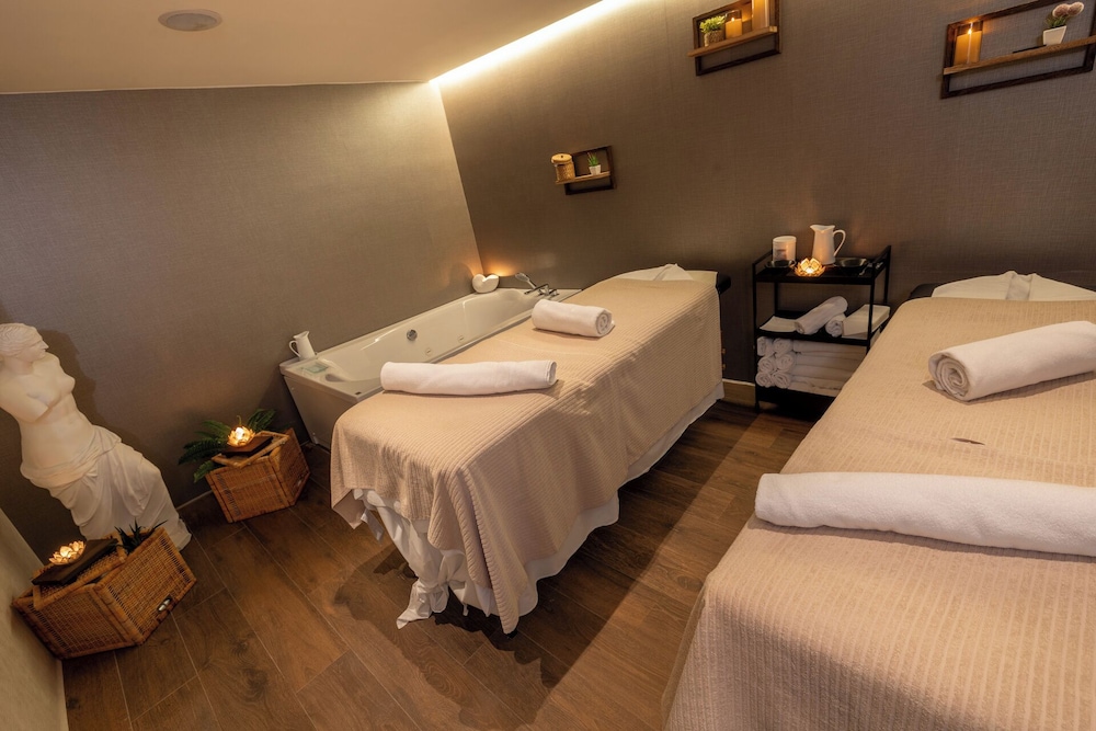Hotel BCL Levante Club & Spa - Adults only — Facilities in Benidorm, Valencian Community