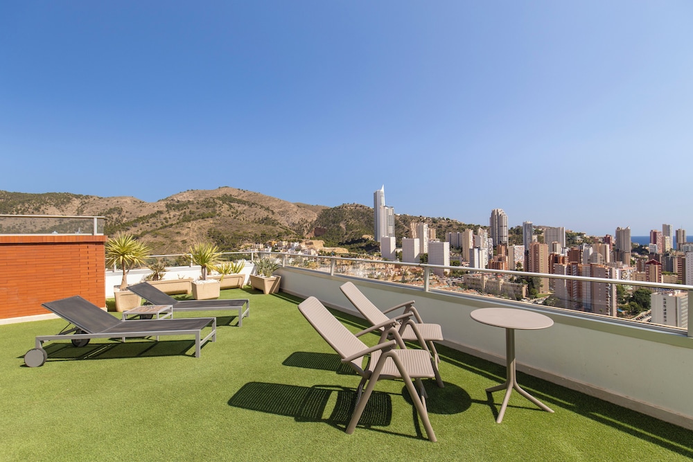 Hotel BCL Levante Club & Spa - Adults only — Rooms in Benidorm, Valencian Community