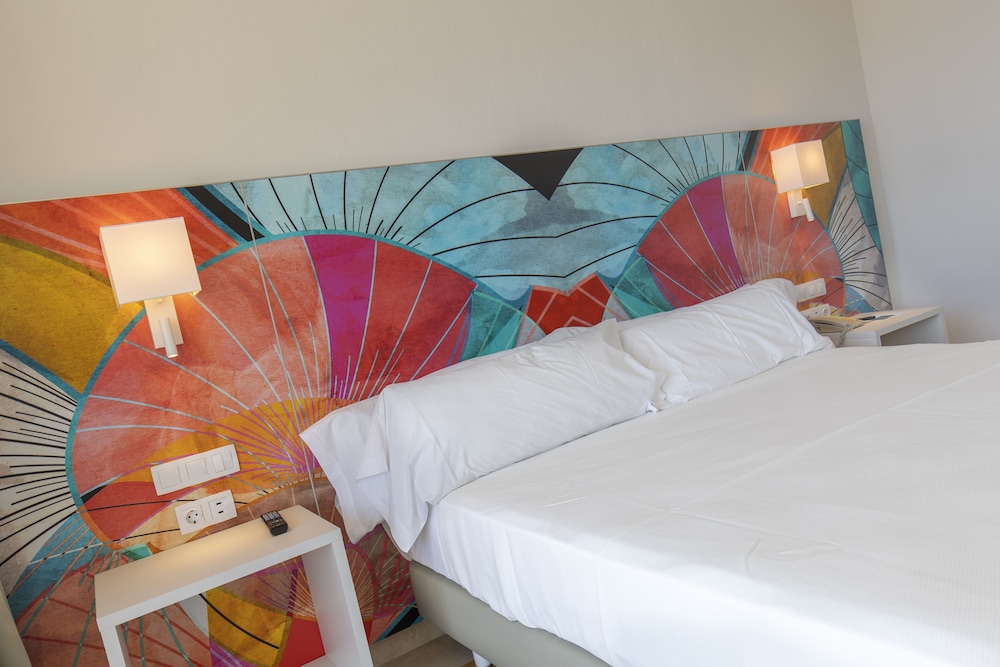 Hotel BCL Levante Club & Spa - Adults only — Rooms in Benidorm, Valencian Community