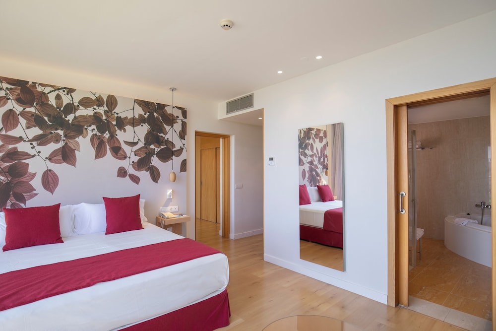 Hotel BCL Levante Club & Spa - Adults only — Rooms in Benidorm, Valencian Community