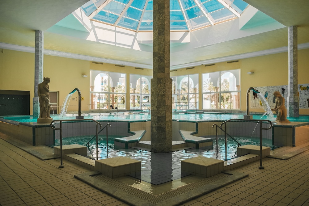 Hasdrubal Thalassa & SPA Hammamet — Swimming pool in Hammamet, Nabeul