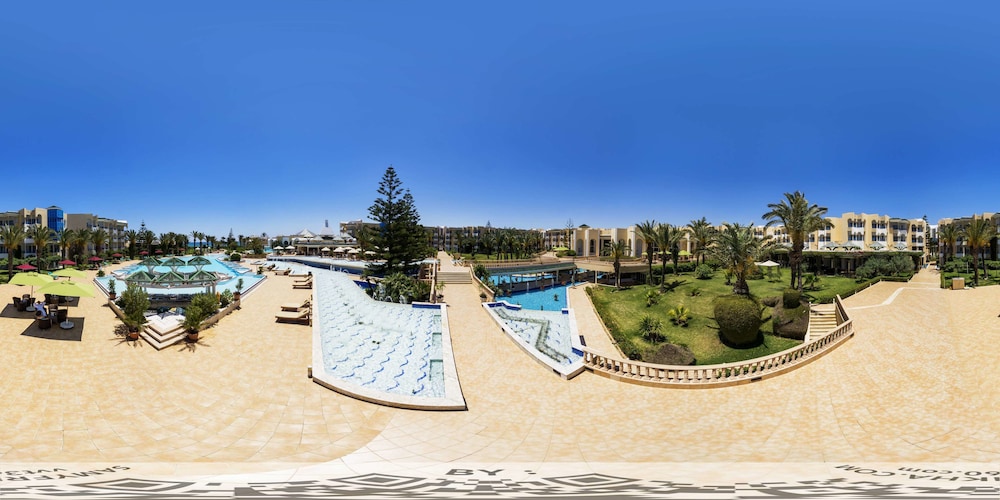 Hasdrubal Thalassa & SPA Hammamet — Swimming pool in Hammamet, Nabeul