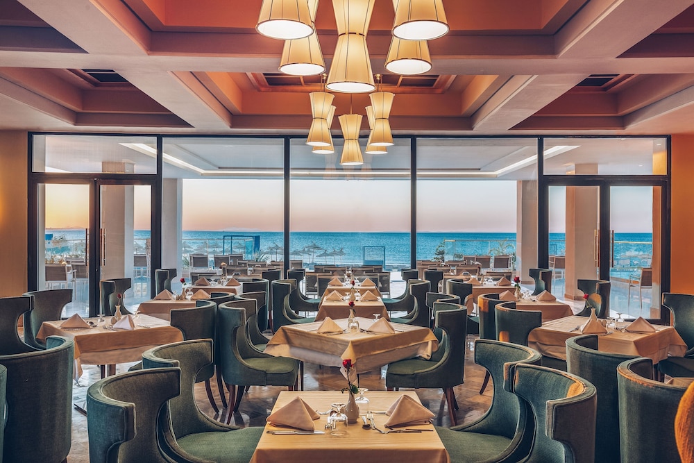 Iberostar Selection Kuriat Palace — Restaurant & bars in Skanes inc. Monastir, Monastir