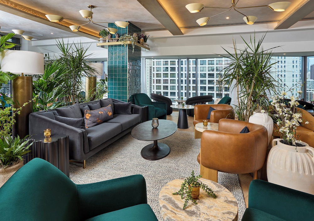 Viceroy Chicago — Restaurant & bars in Chicago, Illinois