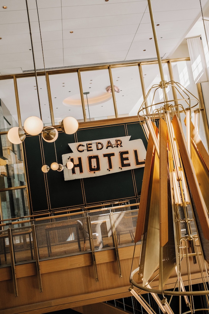 Viceroy Chicago — Hotel building in Chicago, Illinois