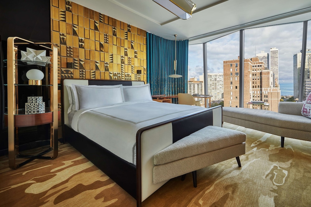 Viceroy Chicago — Hotel rooms in Chicago, Illinois