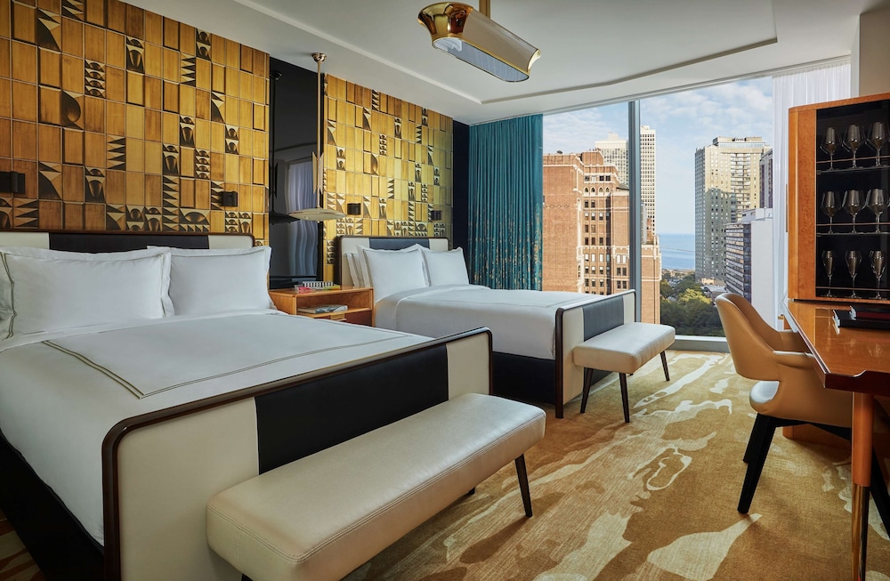 Viceroy Chicago — Hotel rooms in Chicago, Illinois