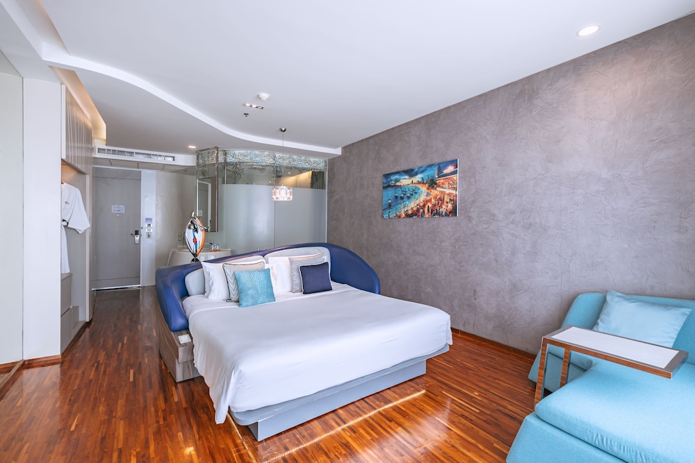 Hotel Baraquda Pattaya By Heeton — Hotel rooms in Pattaya, Chonburi