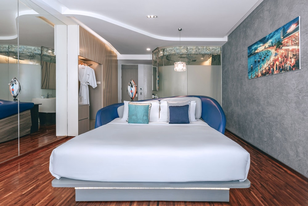 Hotel Baraquda Pattaya By Heeton — Hotel rooms in Pattaya, Chonburi