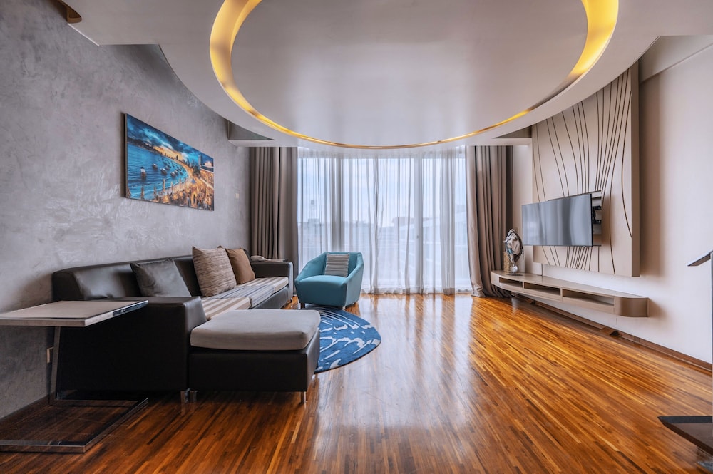 Hotel Baraquda Pattaya By Heeton — Hotel rooms in Pattaya, Chonburi