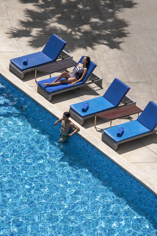 Hotel Baraquda Pattaya By Heeton — Swimming pool in Pattaya, Chonburi