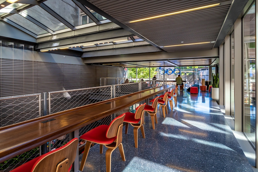 Pod Brooklyn — Restaurant & bars in Brooklyn, New York State