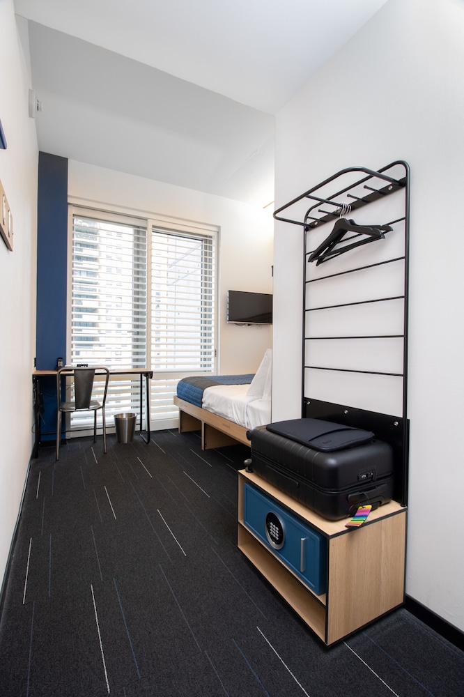 Pod Times Square — Hotel rooms in New York City, New York State