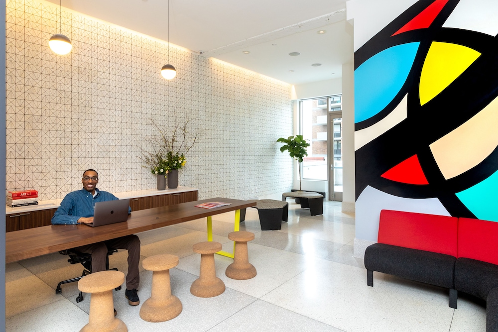 Pod Times Square — Hotel building in New York City, New York State