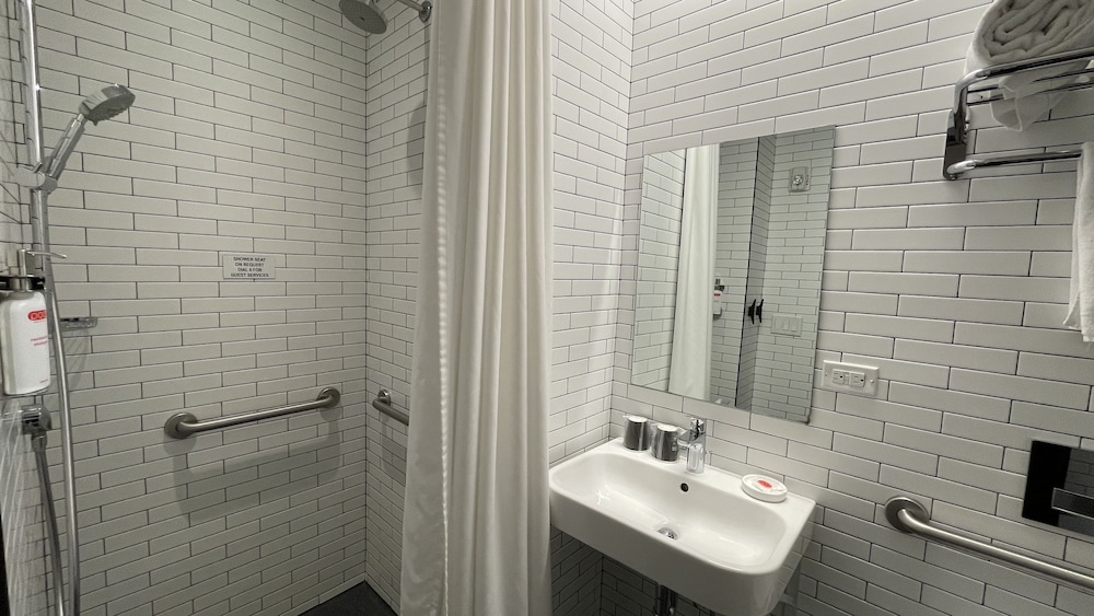 Pod Times Square — Hotel rooms in New York City, New York State