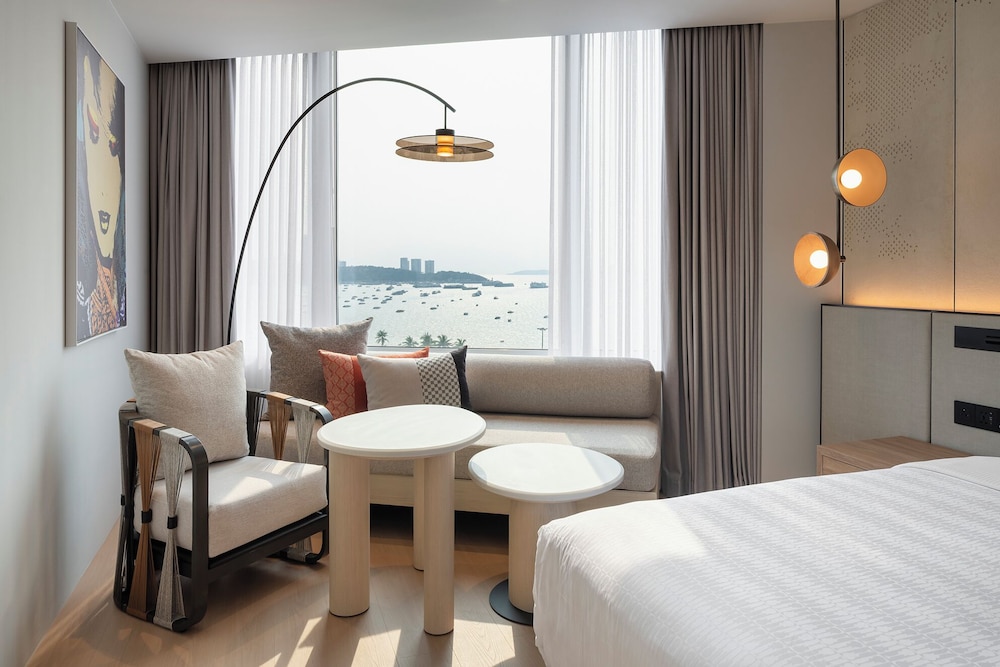 Hard Rock Hotel Pattaya — Hotel rooms in Pattaya, Chonburi